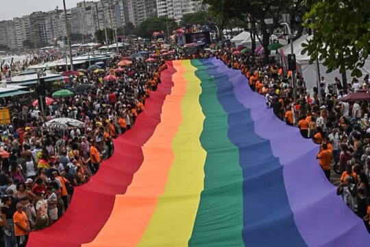 Parada do Orgulho LGBTI+ do Rio divulga tema de 2026
