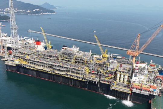 Petrobras inicia P-79 e reforça produção de petróleo e gás no país