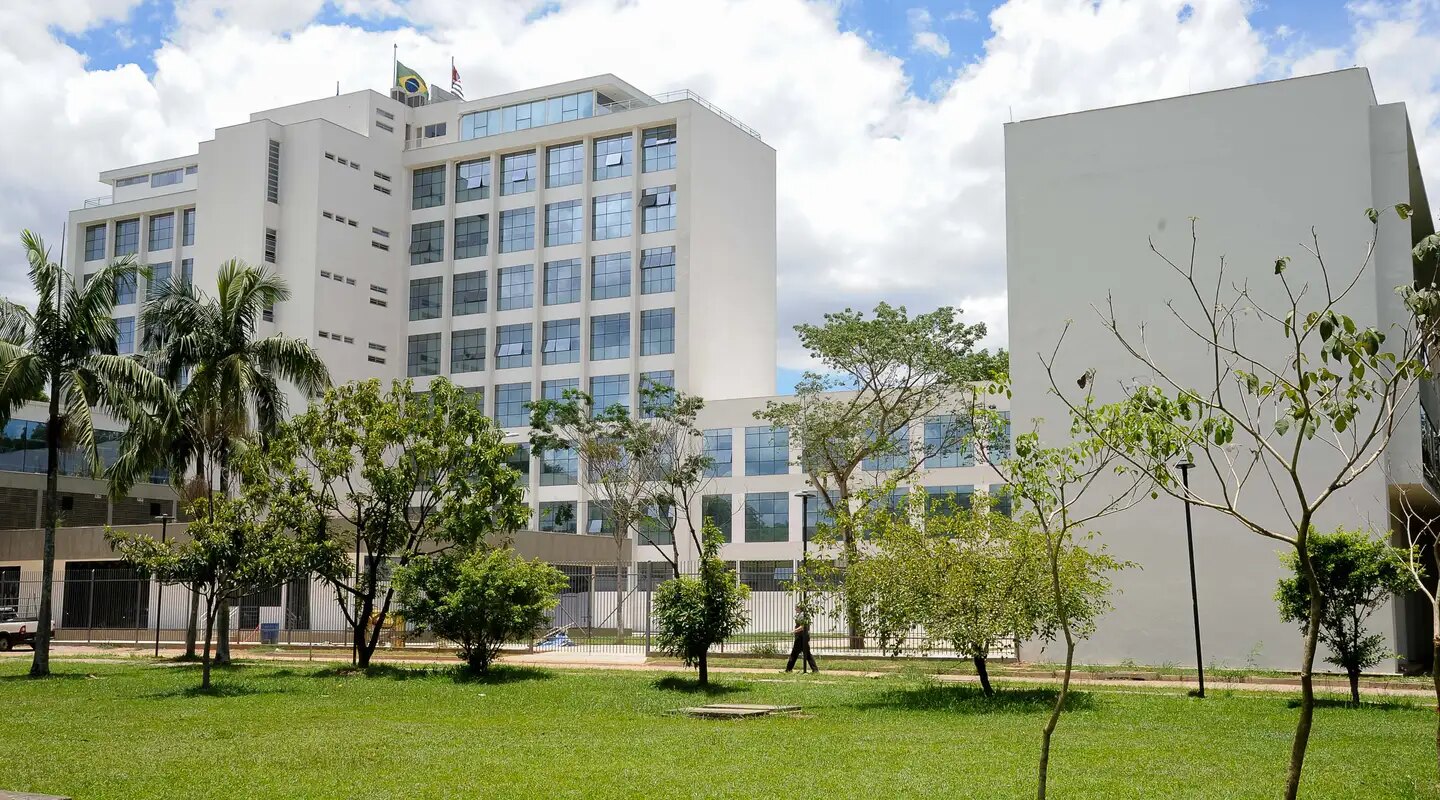 USP: alunos mantêm ocupação de reitoria e pedem reabertura de diálogo