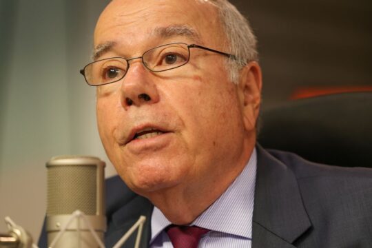 Vieira vai a Pequim para reunião bilateral com governo chinês