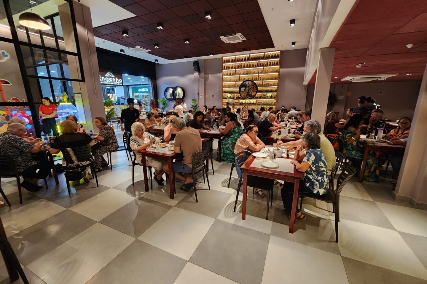 Restaurantes, em Belém, projetam crescimento de até 20% no Dia das Mães, em comparação a 2025