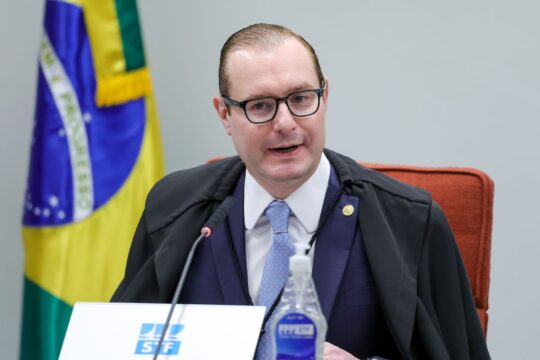 Zanin decide que STF vai julgar caso de venda de sentenças no STJ