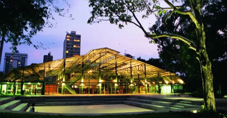 Espetáculo “Salve a Malandragem” leva samba, fé e ancestralidade ao Teatro Gasômetro