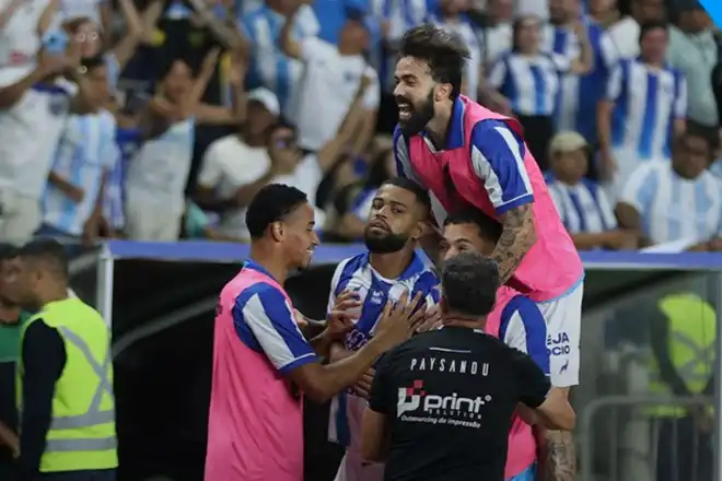 Paysandu vence o Nacional e abre vantagem na decisão da Copa Norte