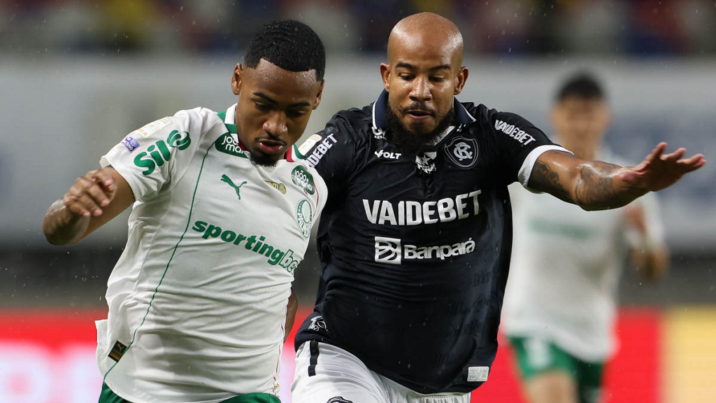 Mangueirão lotado vê Remo empatar com o Palmeiras pelo Brasileirão