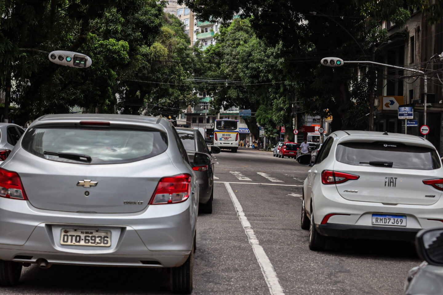 Proprietários de veículos com placas finais 77 a 97 têm desconto no IPVA até 29 de junho