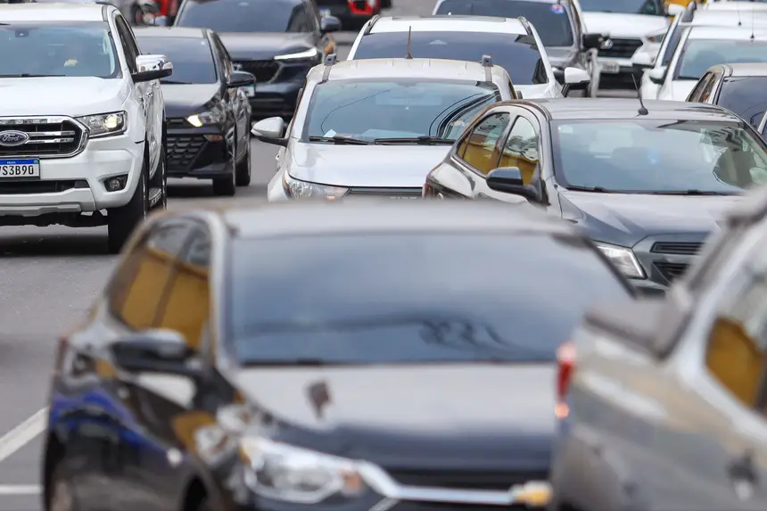 IPVA 2026: termina hoje prazo para desconto de até 15% para veículos com placas finais 76 a 96