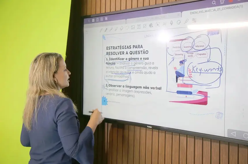 Governadora Hana Ghassan sanciona programa digital de preparação para o Enem na rede estadual do Pará