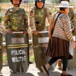 Bolívia: caem bloqueios após estado de exceção e acordo com sindicato