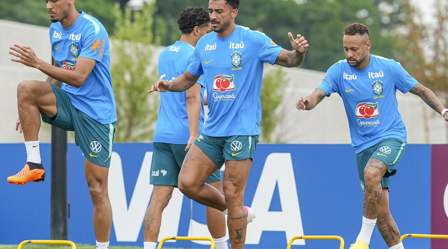 Brasil faz penúltimo treino e viaja para o Texas onde enfrenta Japão