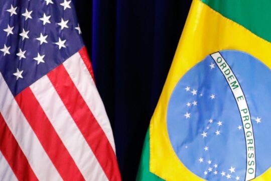 Brasil quer convencer EUA de que acordo seria melhor que taxar em 25%