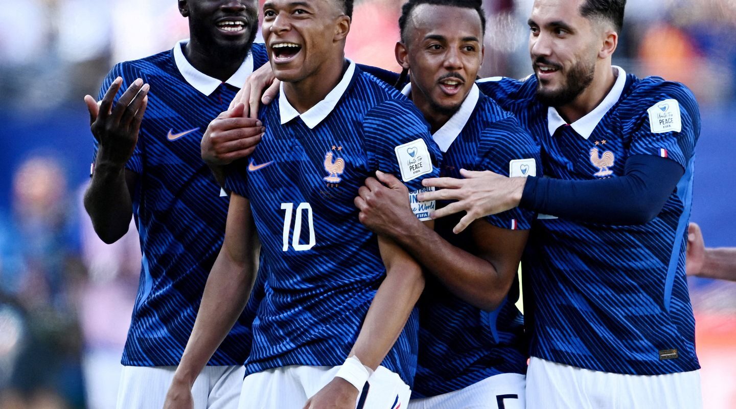 França vence Senegal por 3 a 1 na estreia do Grupo I da Copa do Mundo