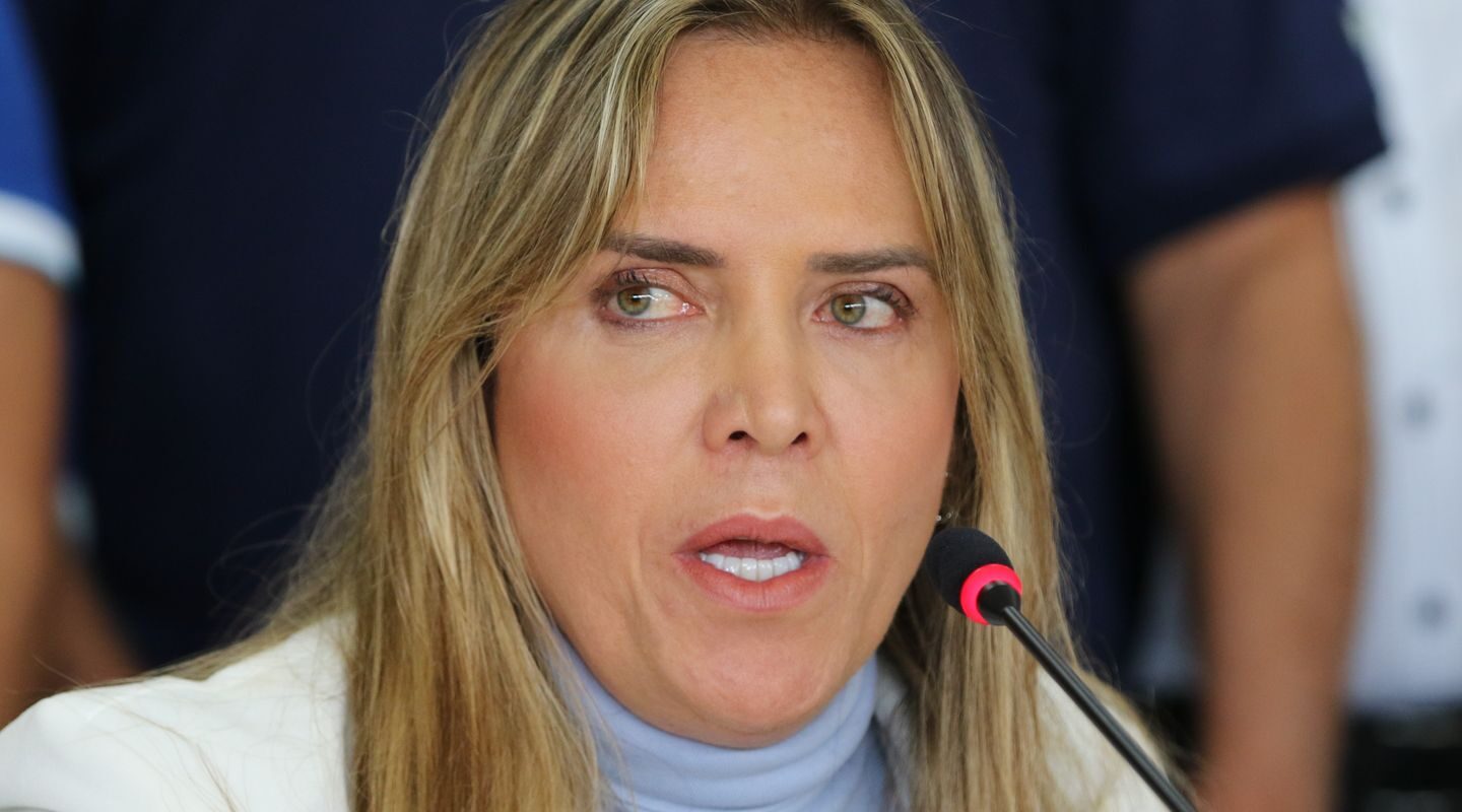 Governadora do DF recebe alta após apresentar quadro de pneumotórax
