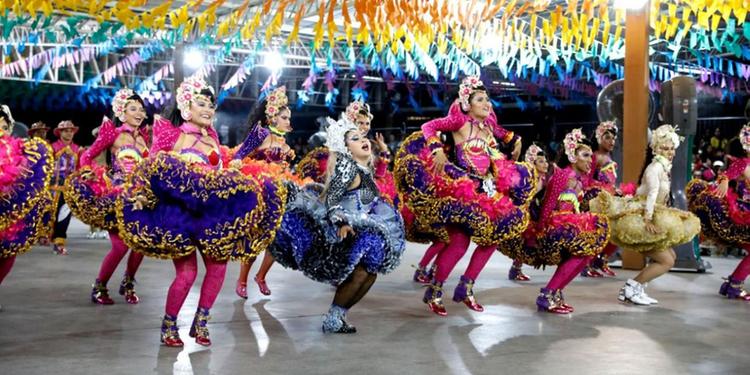 Quadrilhas juninas animam Belém com concurso estadual e programação gratuita no Arraial de Todos os Santos