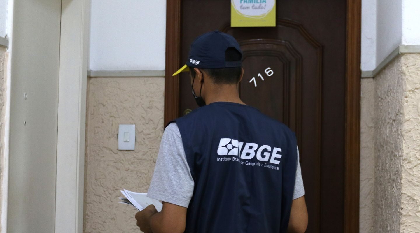 IBGE abre inscrições para processo seletivo com 1,4 mil vagas; salários chegam a R$ 5,2 mil