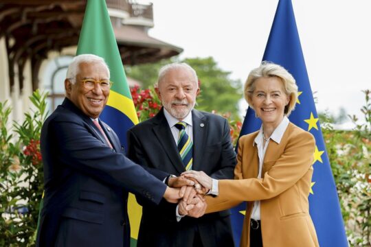 Lula debate com líderes europeus sobre vetos a produtos brasileiros