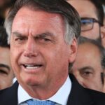 Moraes autoriza defesa de Bolsonaro a acompanhar depoimento sobre arma