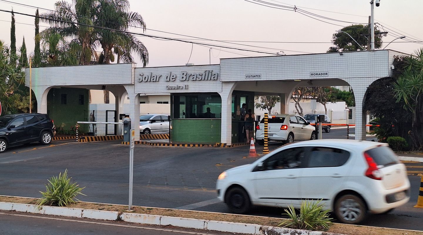 Moraes vai decidir se Bolsonaro continuará em prisão domiciliar