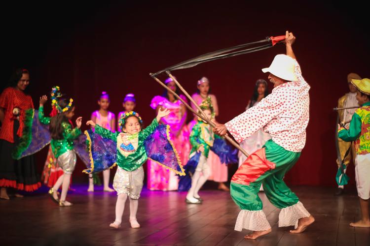Festival de Pássaros e Bichos do Pará ocupa o Theatro da Paz com cultura amazônica e entrada franca