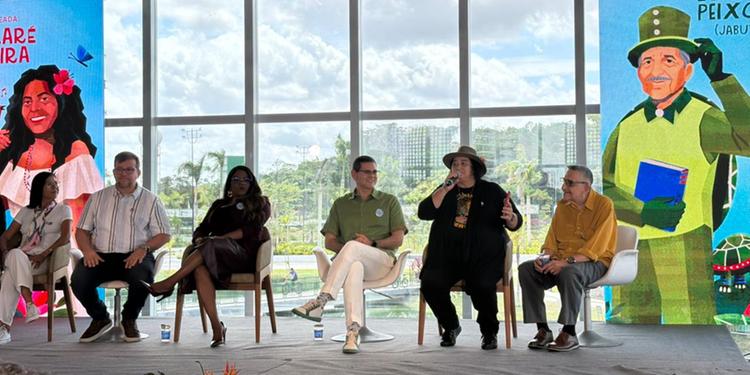 Feira Pan-Amazônica do Livro homenageia Nazaré Pereira e Jabutigão em Belém