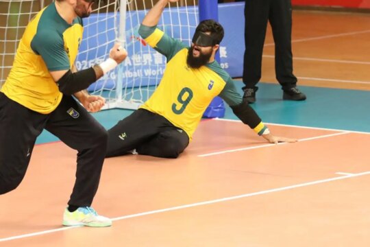 Seleção brasileira masculina vai à semifinal do Mundial de goalball