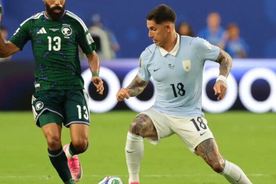 Uruguai arranca 1 a 1 com Arábia Saudita em estreia do Grupo H da Copa