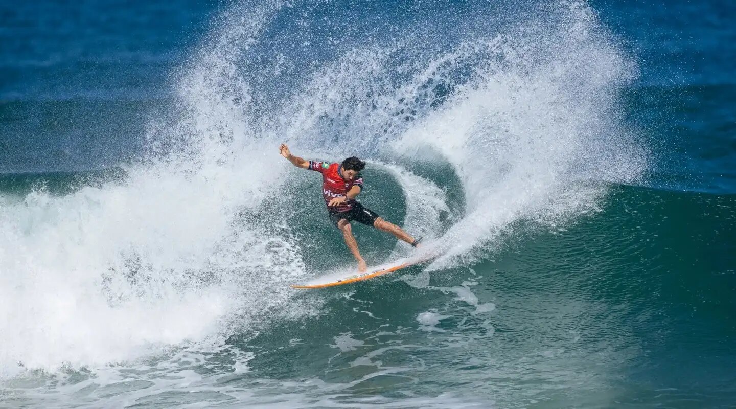 WSL: Dora e Chianca avançam às semifinais de etapa em Saquarema