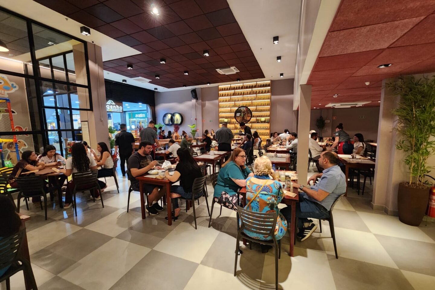 Restaurantes de Belém apostam em experiências gastronômicas para o Dia dos Namorados
