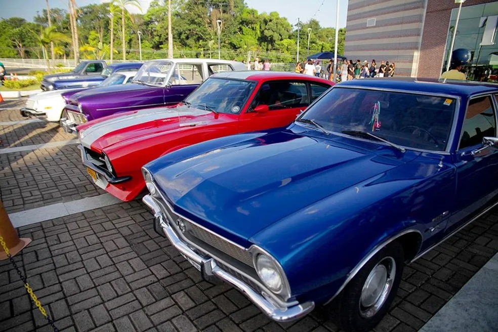 Festival gratuito em Belém reúne carros clássicos, música e gastronomia
