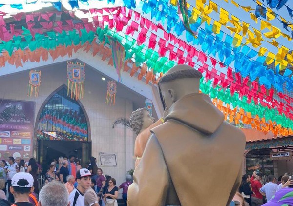 Festividade de Santo Antônio de Pádua 2026 começa em Ananindeua; confira a programação completa