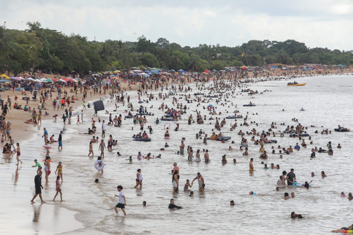 Praias de Belém estão próprias para banho após 25 anos, aponta Semma
