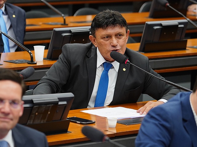 Éder Mauro gastou R$ 1,7 milhão da cota parlamentar entre 2023 e 2025