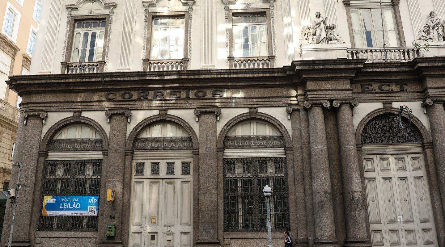 Antiga sede dos Correios no centro do Rio vai a leilão nesta quinta