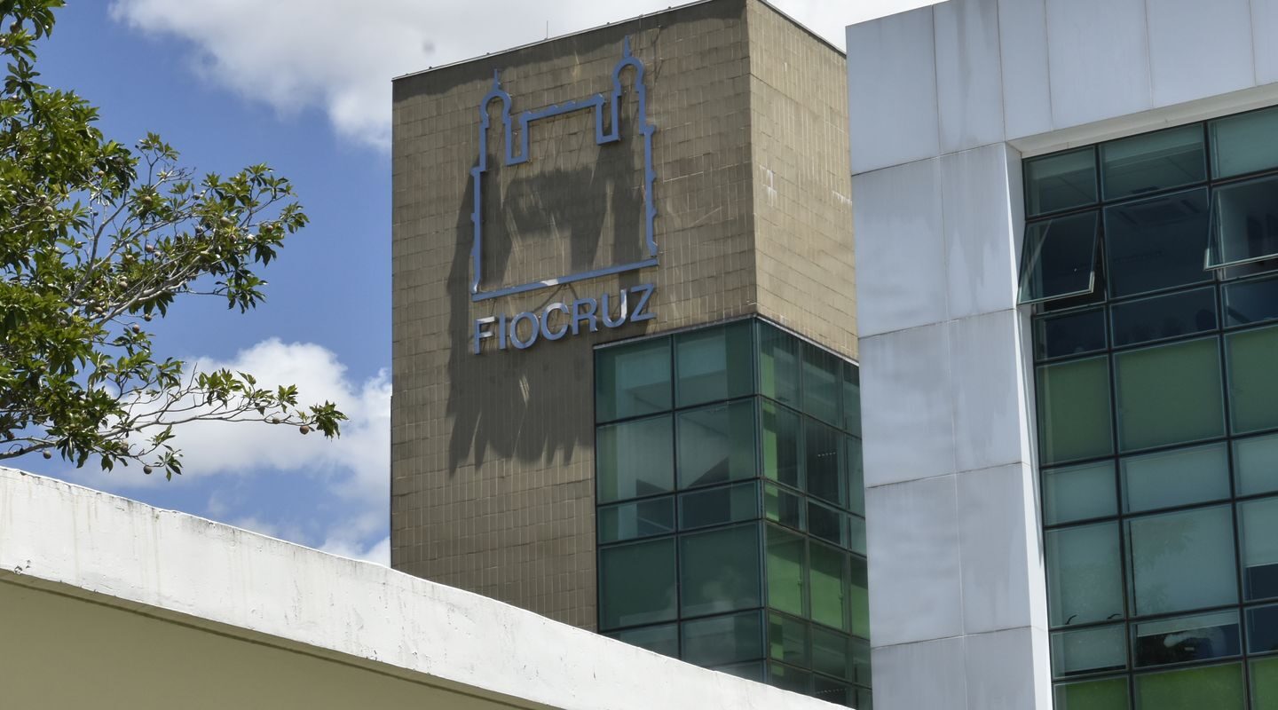 Fiocruz e farmacêutica assinam acordo sobre novo antirretroviral
