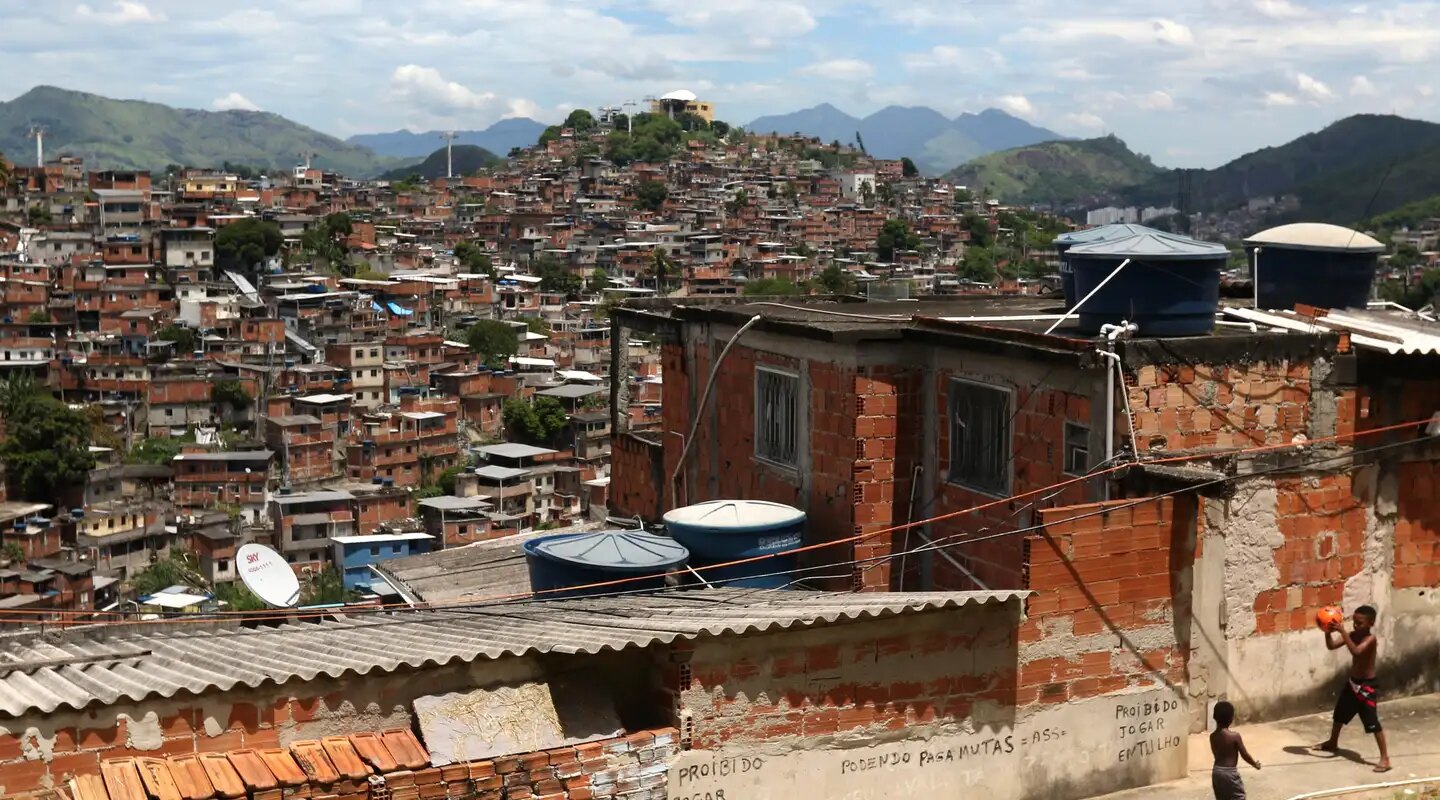 Gênero, raça e origem familiar definem mobilidade social, diz estudo