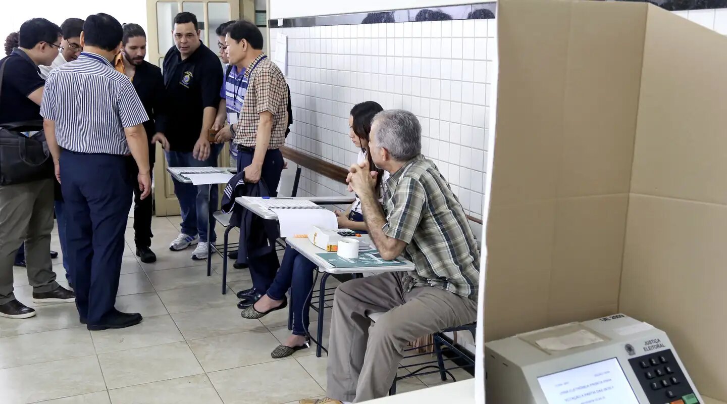 Justiça Eleitoral começa a convocar mesários para eleições de outubro
