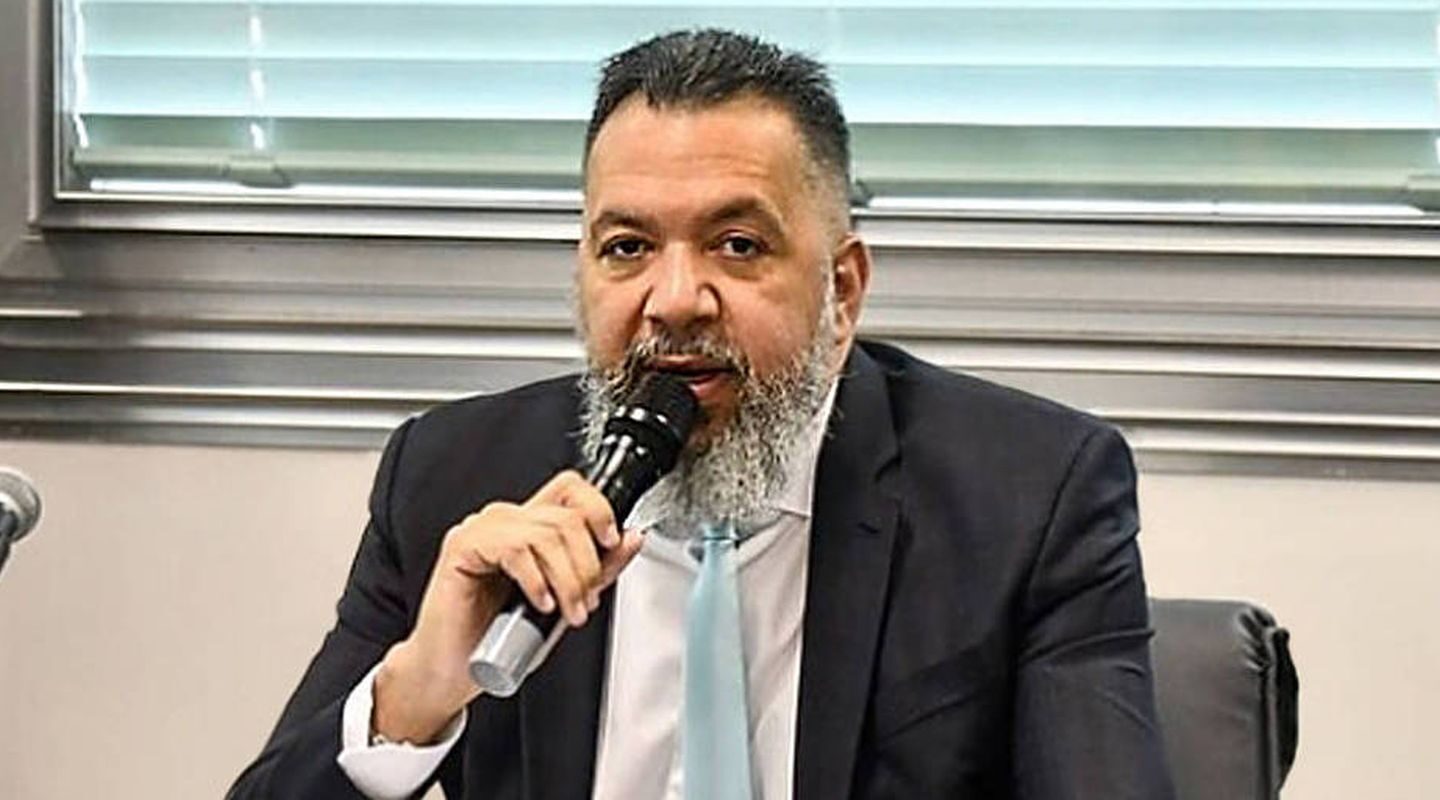 Moraes manda soltar ex-prefeito de Belford Roxo, após prisão com fuzil