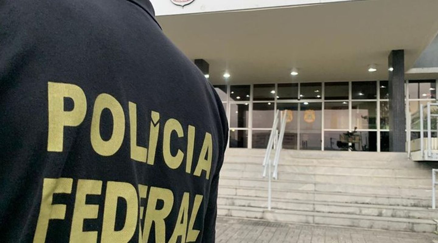 PF faz operação contra desvios na Universidade Federal Fluminense