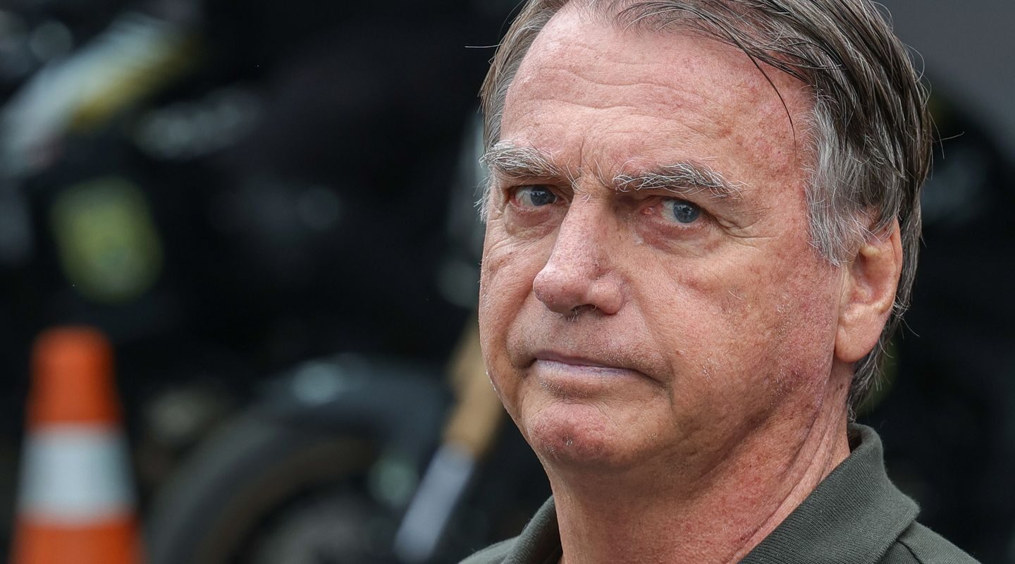 PGR defende que Bolsonaro seja mantido em prisão domiciliar