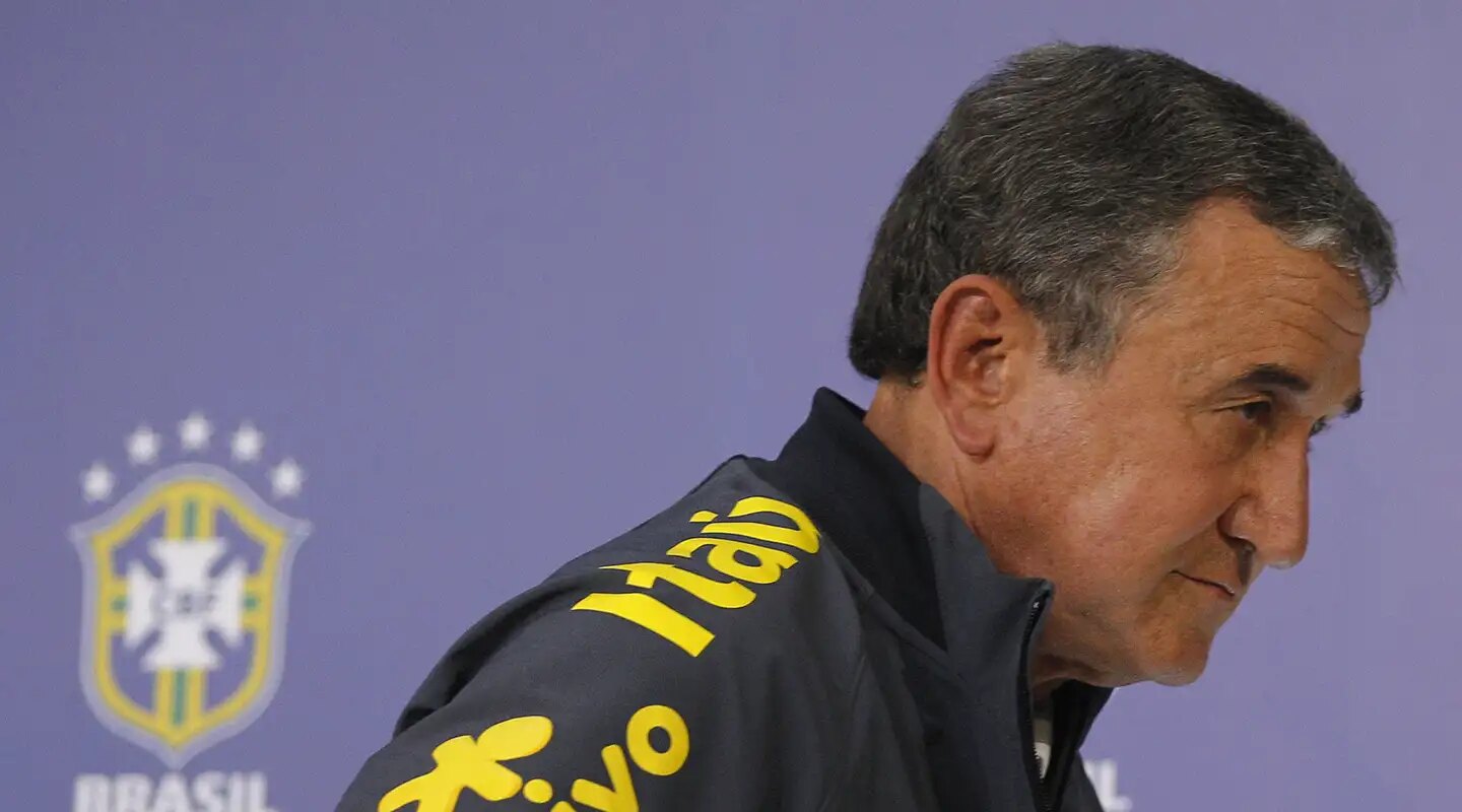 Parreira permanece internado na UTI com quadro de infecção pulmonar