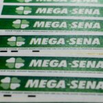 Veja os números da mega-sena sorteados neste sábado (4)
