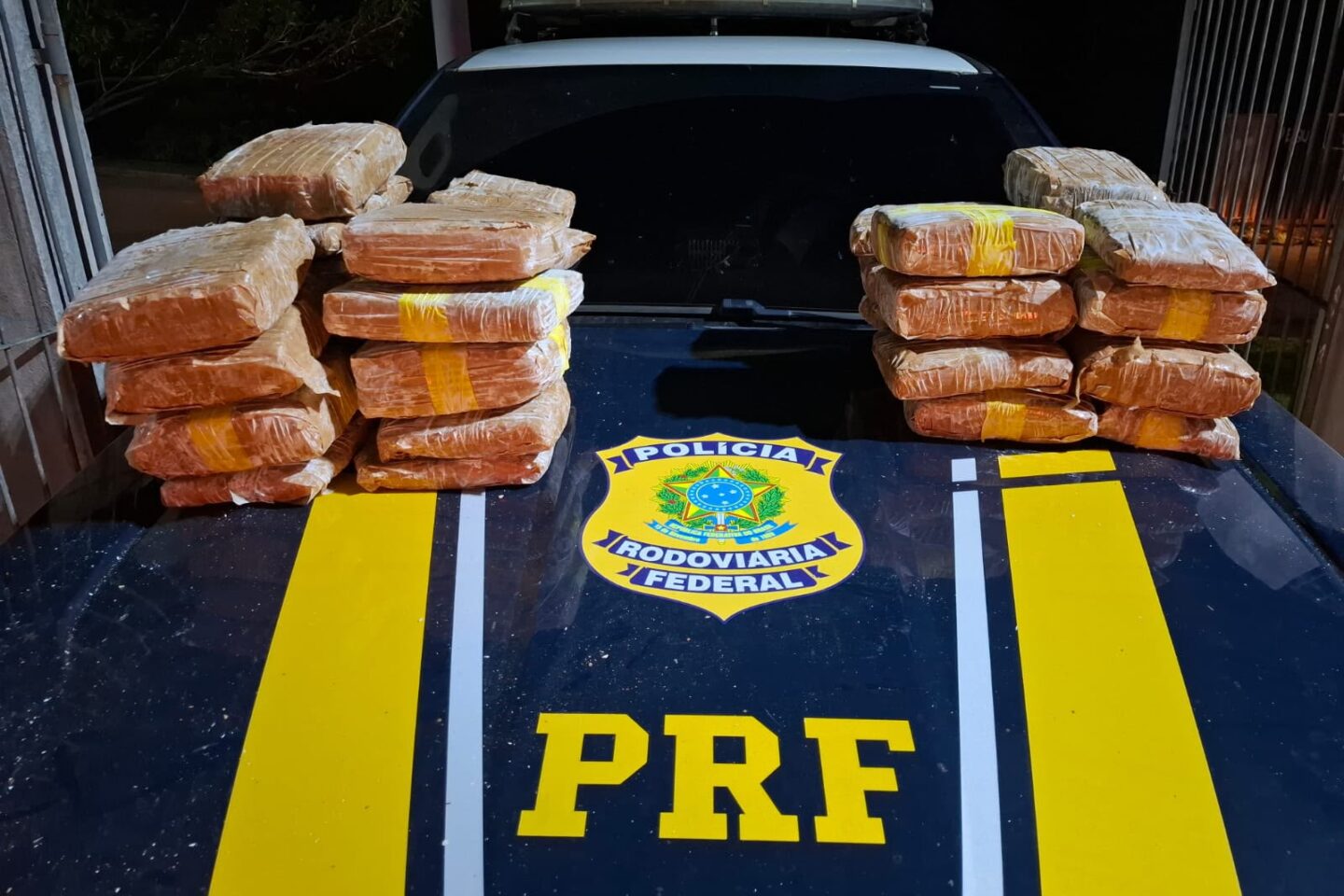 PRF apreende 32 kg de maconha durante fiscalização na BR-230, no Pará