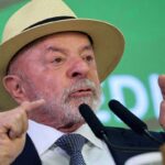 Atitude irresponsável, diz Lula após revogação de visto de embaixadora