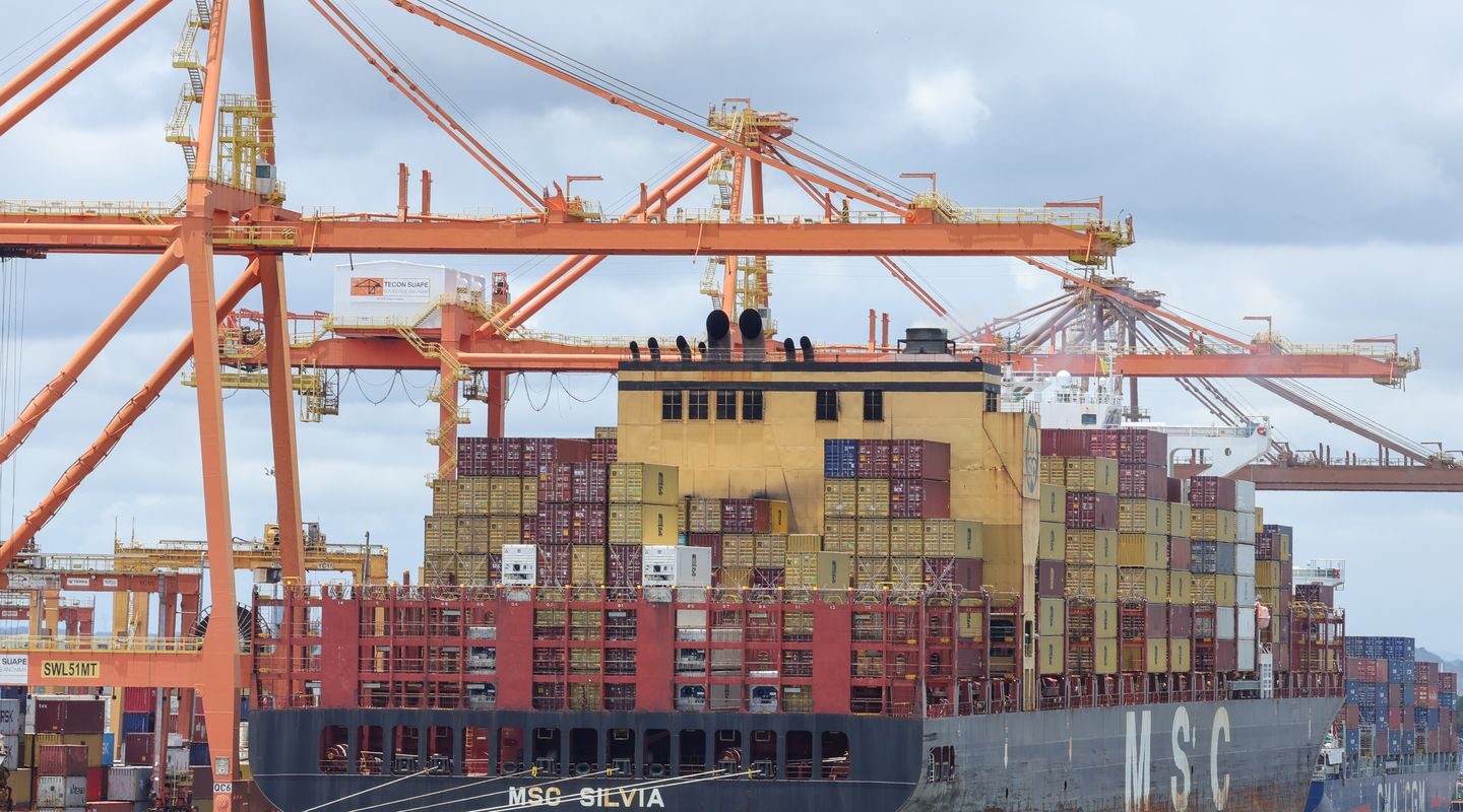 Balança comercial de julho tem superávit de US$ 7 bilhões