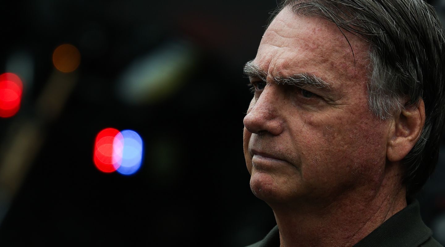 Bolsonaro pede ao STF para se consultar com a nora, que é dentista