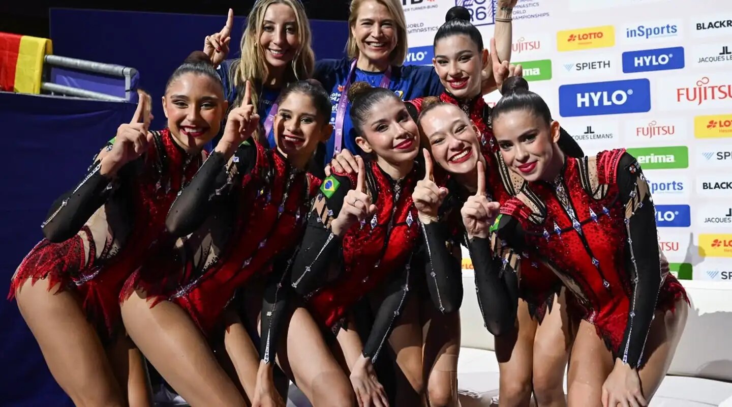 Brasil faz história e leva dois ouros no Mundial de ginástica rítmica