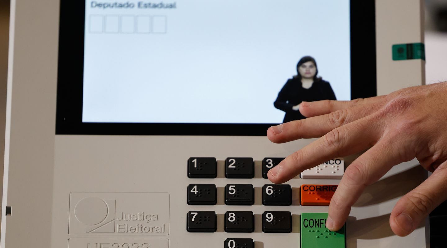 Campanha eleitoral nas ruas e propaganda virtual começam neste domingo