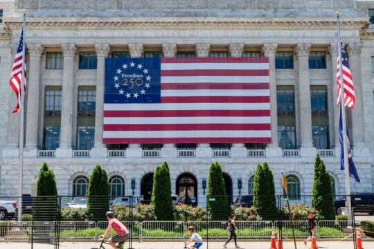 Dívida dos EUA ultrapassa US$ 40 trilhões após governos Trump e Biden