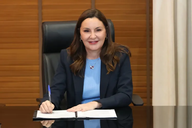 Hana Ghassan confirma concurso da Seduc-PA com mais de 2 mil vagas