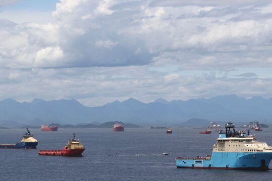 MPF denuncia empresas por despejo de resíduos na Baía de Guanabara